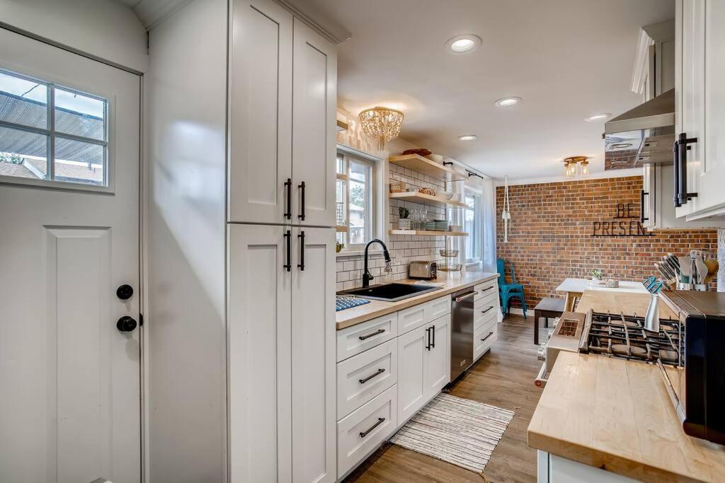 Family Townhome Near Mountains & Olde Town Arvada Luaran gambar