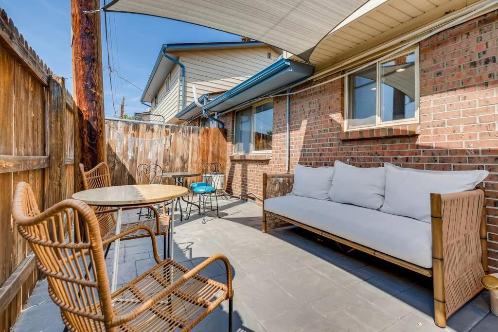Family Townhome Near Mountains & Olde Town Arvada Luaran gambar